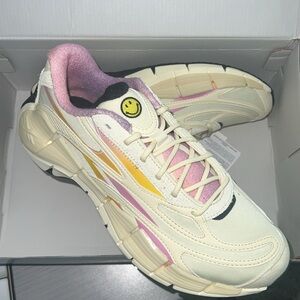 Special Edition: Reebok Zig Kinetica 2.5 Smiley